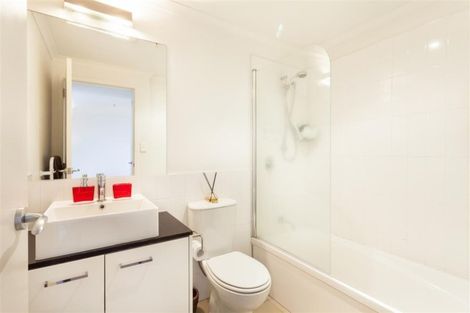 Photo of property in 202/332 Maunganui Road, Mount Maunganui, 3116