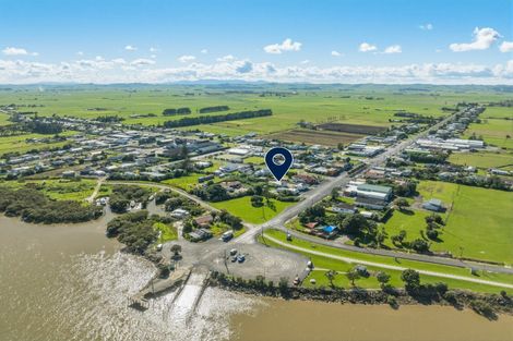 Photo of property in 16 Ruawai Wharf Road, Ruawai, 0530