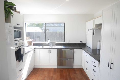 Photo of property in 19 Galway Avenue, Bryndwr, Christchurch, 8052