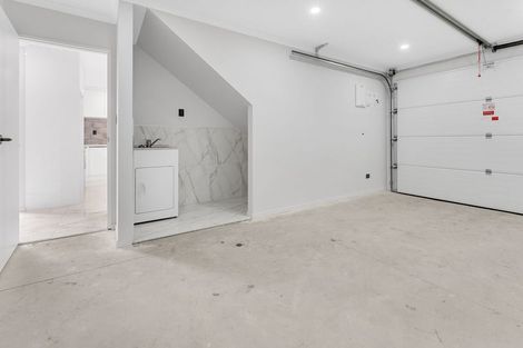 Photo of property in 147d Bucklands Beach Road, Bucklands Beach, Auckland, 2012