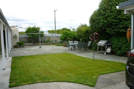 Photo of property in 2- 2 Gascoigne Street, Riversdale, Blenheim, 7201