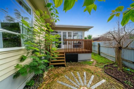 Photo of property in 30a Holland Street, Pukekohe, 2120