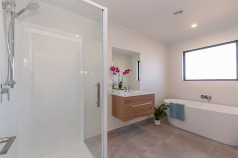 Photo of property in 100 Jean Archie Drive, Rolleston, 7614