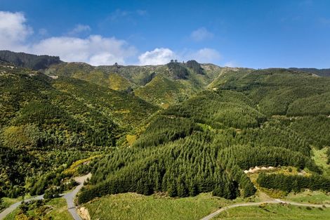 Photo of property in 850a Paekakariki Hill Road, Paekakariki Hill, Porirua, 5381