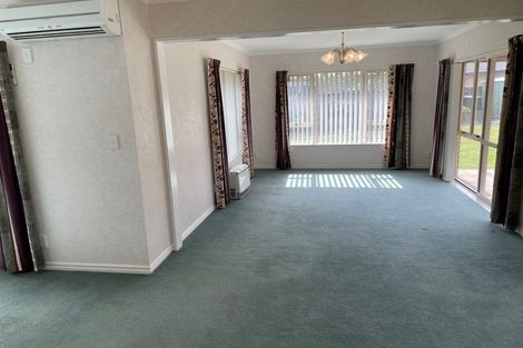 Photo of property in 6 Rosberg Place, Mount Maunganui, 3116
