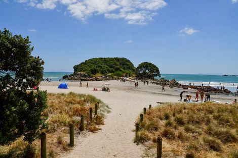 Photo of property in 45 Marine Parade, Mount Maunganui, 3116