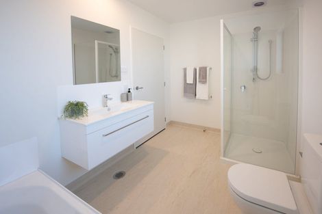 Photo of property in 5 Carey Street, Somerfield, Christchurch, 8024