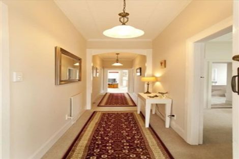 Photo of property in 10 Garden Terrace, Devonport, Auckland, 0624
