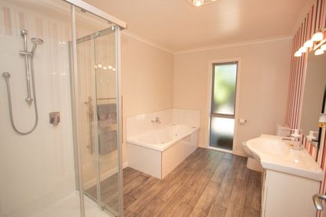 Photo of property in 6 Elmwood Grove, Tinwald, Ashburton, 7700