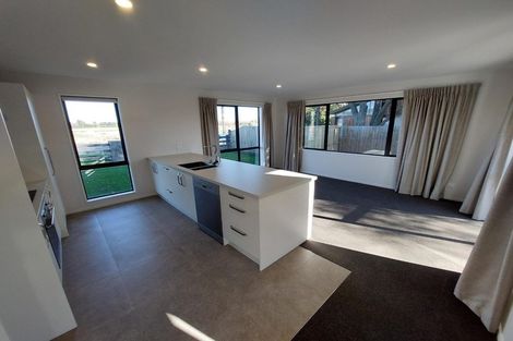 Photo of property in 16 Quaifes Road, Halswell, Christchurch, 8025