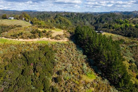 Photo of property in 93 Ranui Road, Karetu, 0283