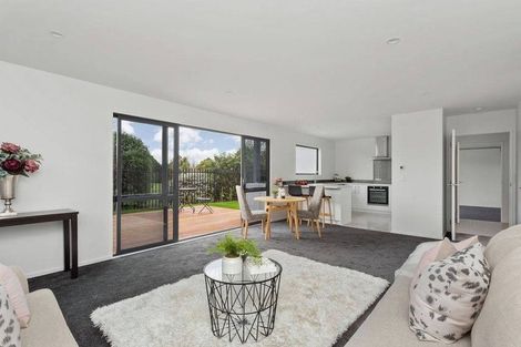 Photo of property in 2/4 Tintagel Lane, Burwood, Christchurch, 8083