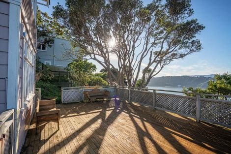 Photo of property in 154 Grafton Road, Roseneath, Wellington, 6011