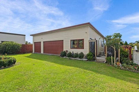 Photo of property in 13 Sunlea Lane, Mangawhai, 0505