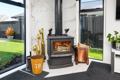 Photo of property in 1a Sherwill Street East, Feilding, 4702