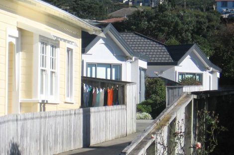 Photo of property in 42b Dr Taylor Terrace, Johnsonville, Wellington, 6037