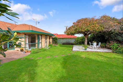 Photo of property in 122 Russley Drive, Mount Maunganui, 3116