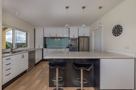 Photo of property in 10 Kilountain Place, Kerikeri, 0230