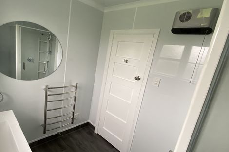 Photo of property in 164-166 Vogel Street, Roslyn, Palmerston North, 4414