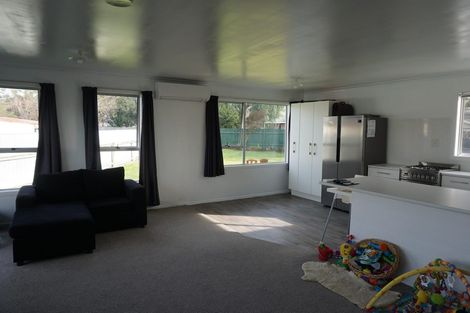 Photo of property in 11 Russell Street, Otane, 4202