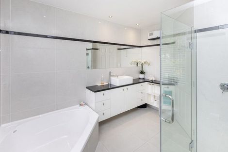 Photo of property in 19 Regent's Park Drive, Casebrook, Christchurch, 8051