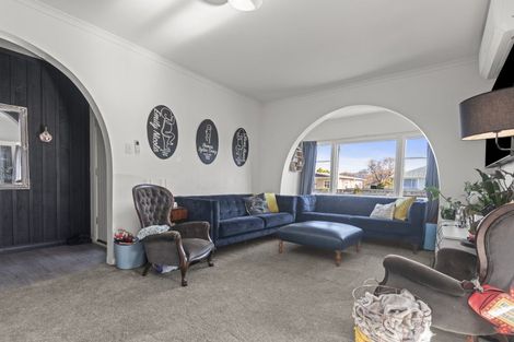 Photo of property in 82 Barton Avenue, Heretaunga, Upper Hutt, 5018
