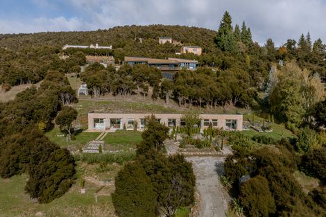 Photo of property in 18 Hidden Hills Drive, Wanaka, 9305