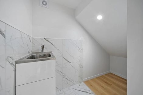 Photo of property in 25a Crawford Avenue, Mangere Bridge, Auckland, 2022