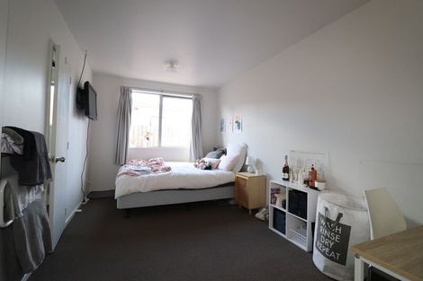 Photo of property in 5b Paeroa Street, Riccarton, Christchurch, 8041