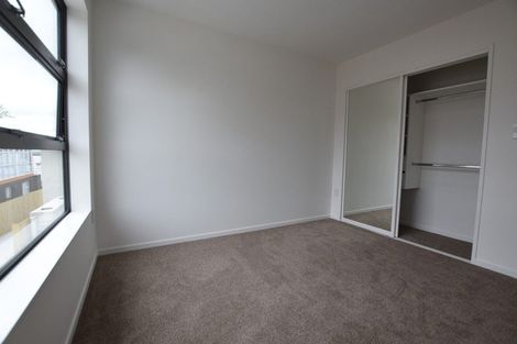 Photo of property in 62 Royal Road, Massey, Auckland, 0614