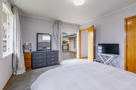 Photo of property in 1/182 Gloucester Street, Taradale, Napier, 4112