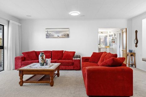 Photo of property in 58 Birch Street, Hilltop, Taupo, 3330