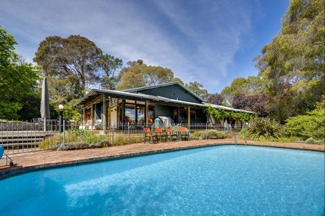 Photo of property in 158 Te Mata Peak Road, Havelock North, 4130