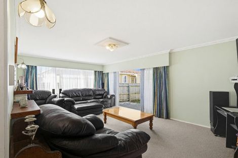 Photo of property in 63 Bamber Street, Castlecliff, Whanganui, 4501