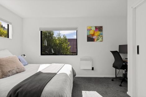 Photo of property in 1 Highview Terrace, Queenstown, 9300