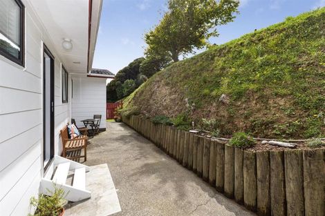 Photo of property in 71 Leeward Drive, Whitby, Porirua, 5024