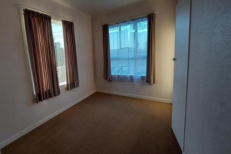 Photo of property in 434 Old Te Atatu Road, Te Atatu Peninsula, Auckland, 0610