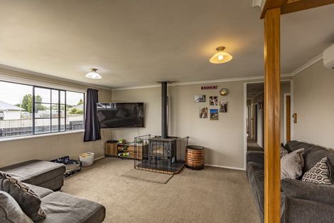 Photo of property in 12 Savage Crescent, Waipukurau, 4200