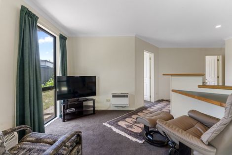 Photo of property in 54 Hawai Street, Two Mile Bay, Taupo, 3330