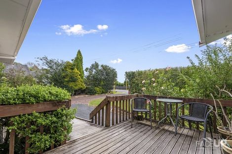 Photo of property in 30 Manuka Road, Glenfield, Auckland, 0629