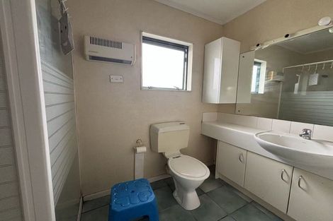 Photo of property in 2/15 Dunn Place, Farm Cove, Auckland, 2010