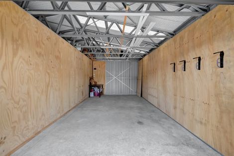 Photo of property in 77 Huatoki Street, Vogeltown, New Plymouth, 4310