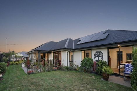 Photo of property in 11 Brantholme Place, Rangiora, 7400