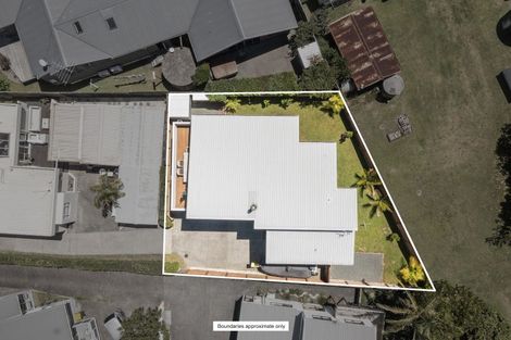 Photo of property in 40a Matakatia Parade, Matakatia, Whangaparaoa, 0930