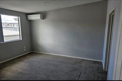 Photo of property in 31/3 Hulme Place, Henderson, Auckland, 0612