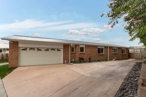 Photo of property in 58c Don Buck Road, Massey, Auckland, 0614