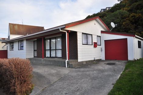Photo of property in 67f2 Cortina Avenue, Johnsonville, Wellington, 6037