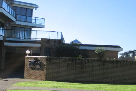 Photo of property in 2/285 Hibiscus Coast Highway, Orewa, 0931