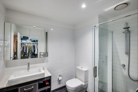 Photo of property in 504/7 Humber Street, Pandora, Napier, 4110