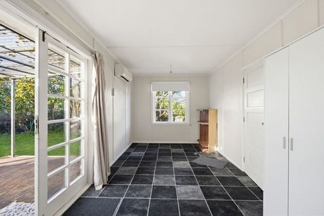 Photo of property in 14 Karamu Street, Upper Riccarton, Christchurch, 8041